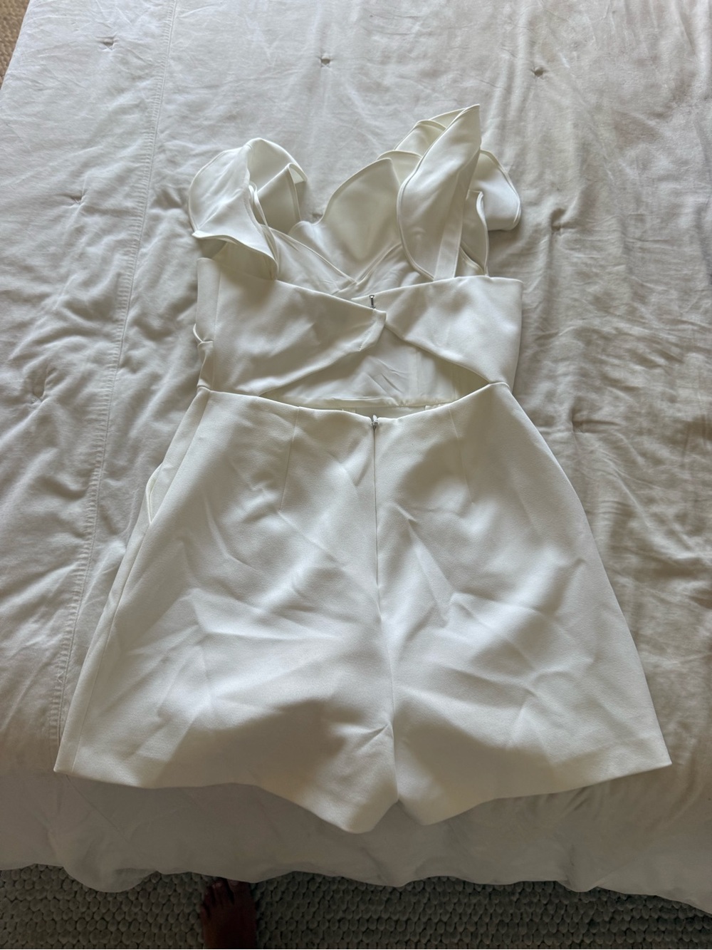 BCBGMaxAzria White One-Shoulder Ruffle Romper - Picture 2 of 3